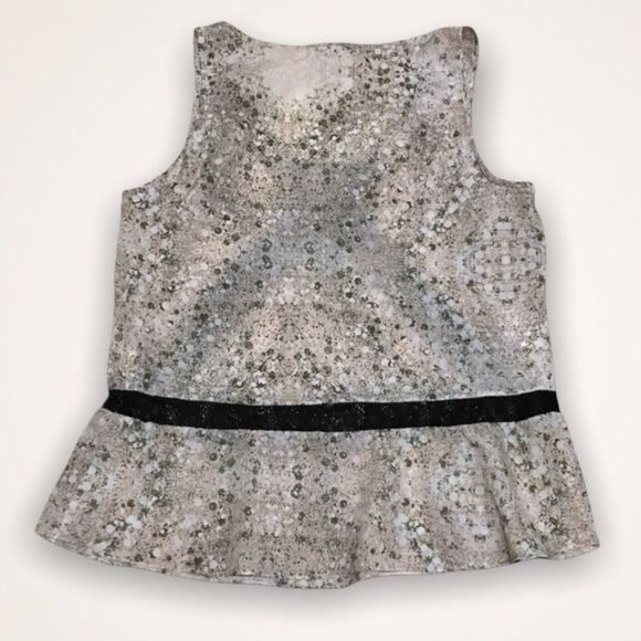 BCBGENERATION V-Neck Ruffled Hem Sleeveless Blosue - Picture 2 of 8